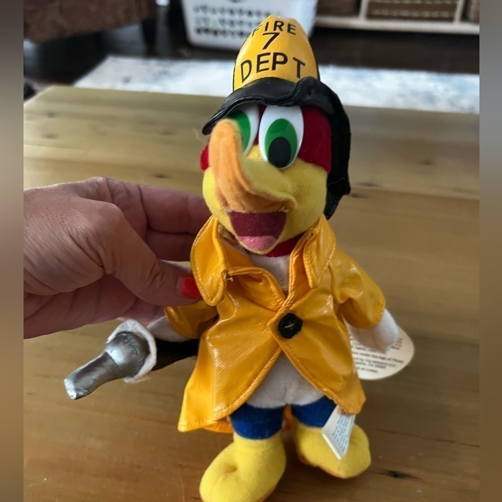 2002 Vintage Woody Woodpecker Fireman 9in Plush. Still has tags. Looks new.